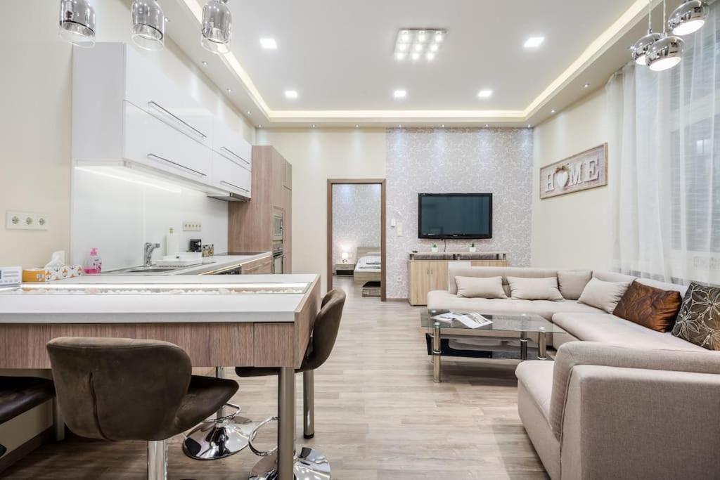 Szalag Utca 6 Luxurious Flat Castle District Leilighet Budapest Eksteriør bilde