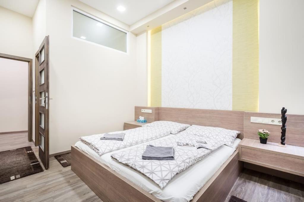 Szalag Utca 6 Luxurious Flat Castle District Leilighet Budapest Eksteriør bilde